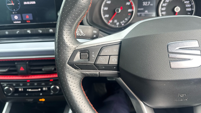 SEAT Arona 1.0 TSI 110 FR Edition 5dr Petrol Hatchback